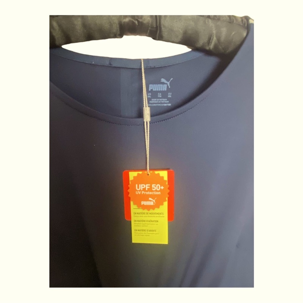 NWT Women Puma Sleeveless Athletic Shirt XXL Navy. UV protection and reflective - Picture 2 of 3